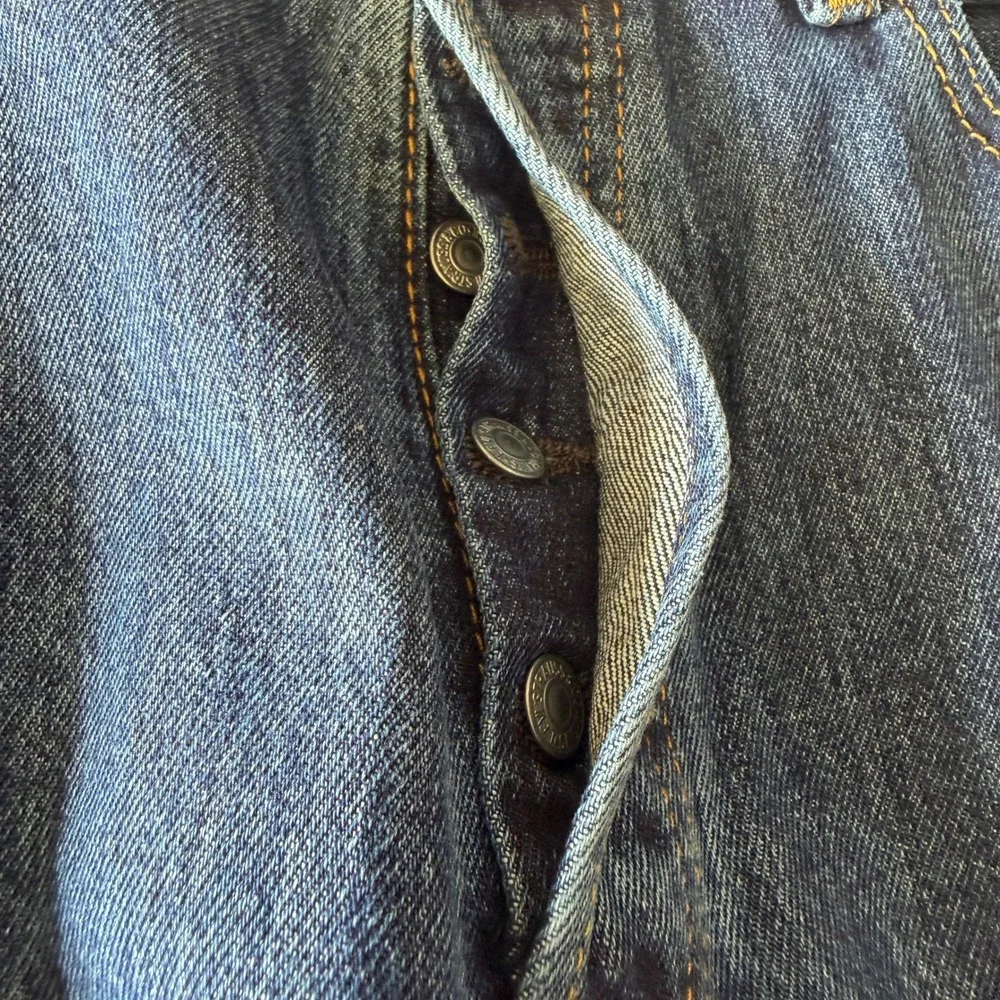 Levis 501 Original Fit Jeans Mens 34x36 Dark Wash Blue Button Fly Straight Leg